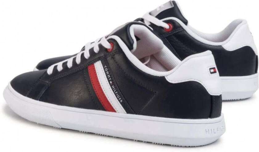 Tommy Hilfiger Sneakers ESSENTIAL LEATHER CUPSOLE met strepen opzij