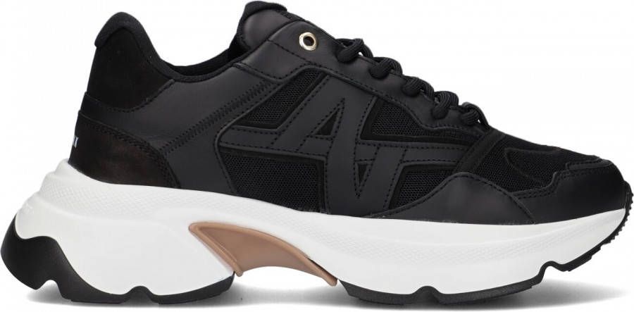 Nubikk Ross Trek Edge sneaker met nubuck details