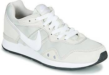 Nike Grijze Lage Sneakers Venture Runner Wmns