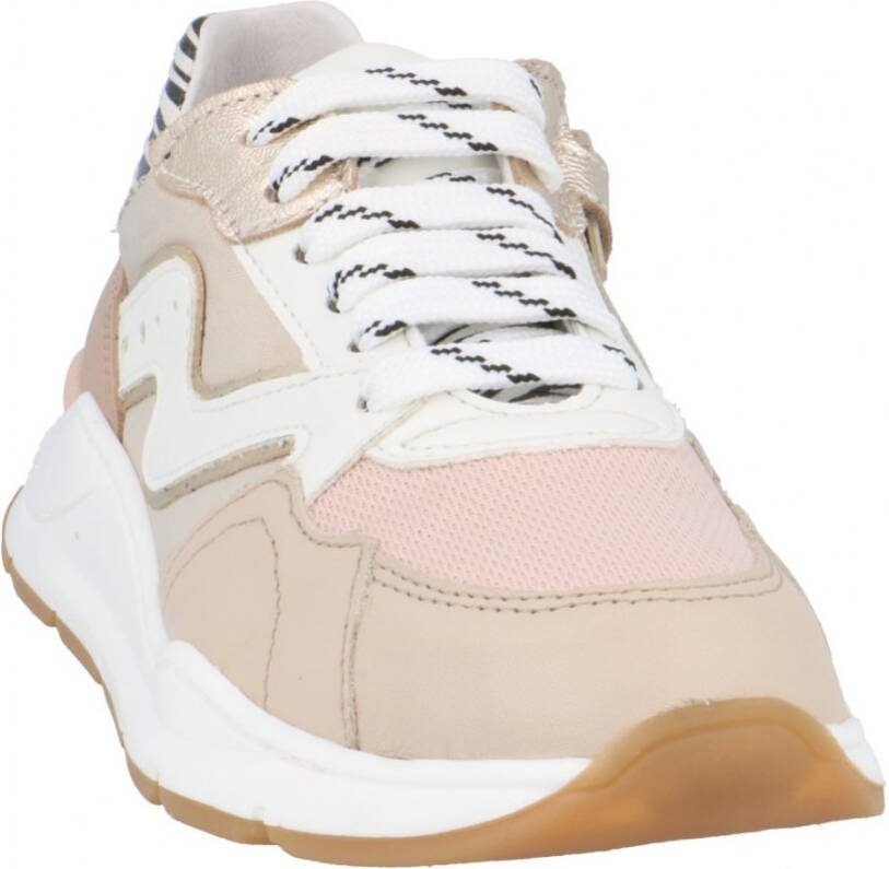 clic! Sneakers