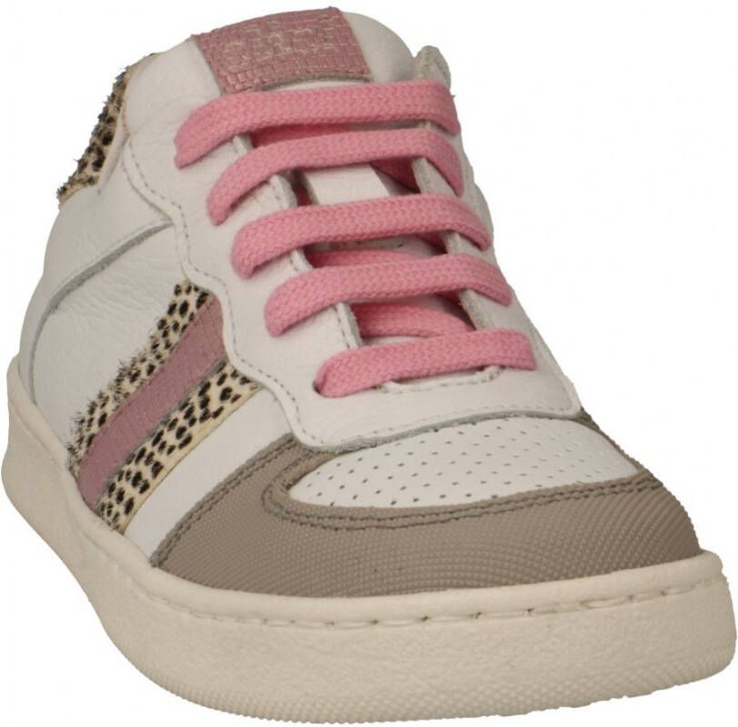 clic! Sneakers