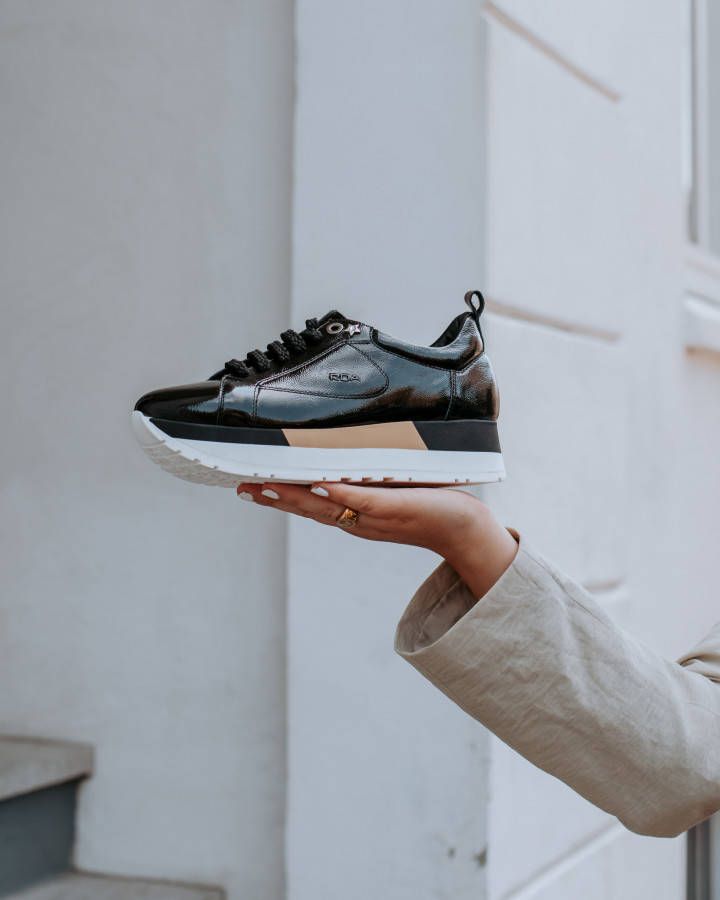Roberto d'Angelo Blara black lak